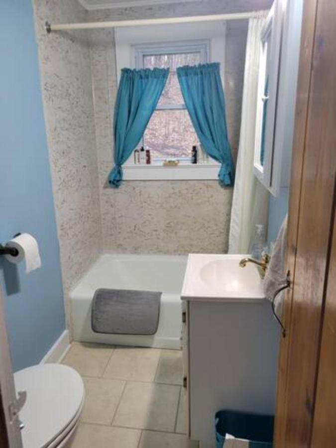 Tory Hill Villa Hillsdale ภายนอก รูปภาพ